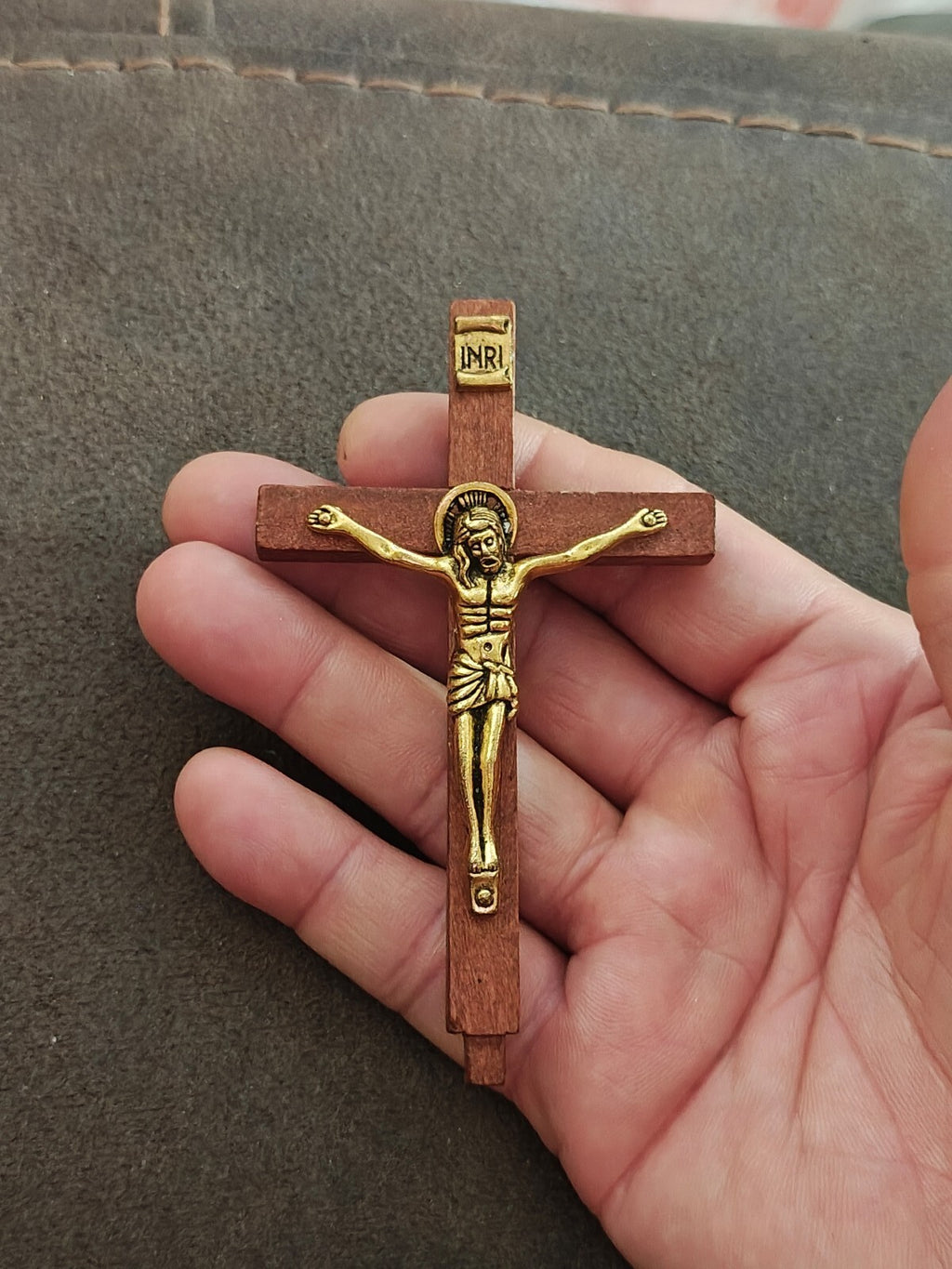 1970s Gold Tone Sacred Heart South Missions Wooden Altar Crucifix