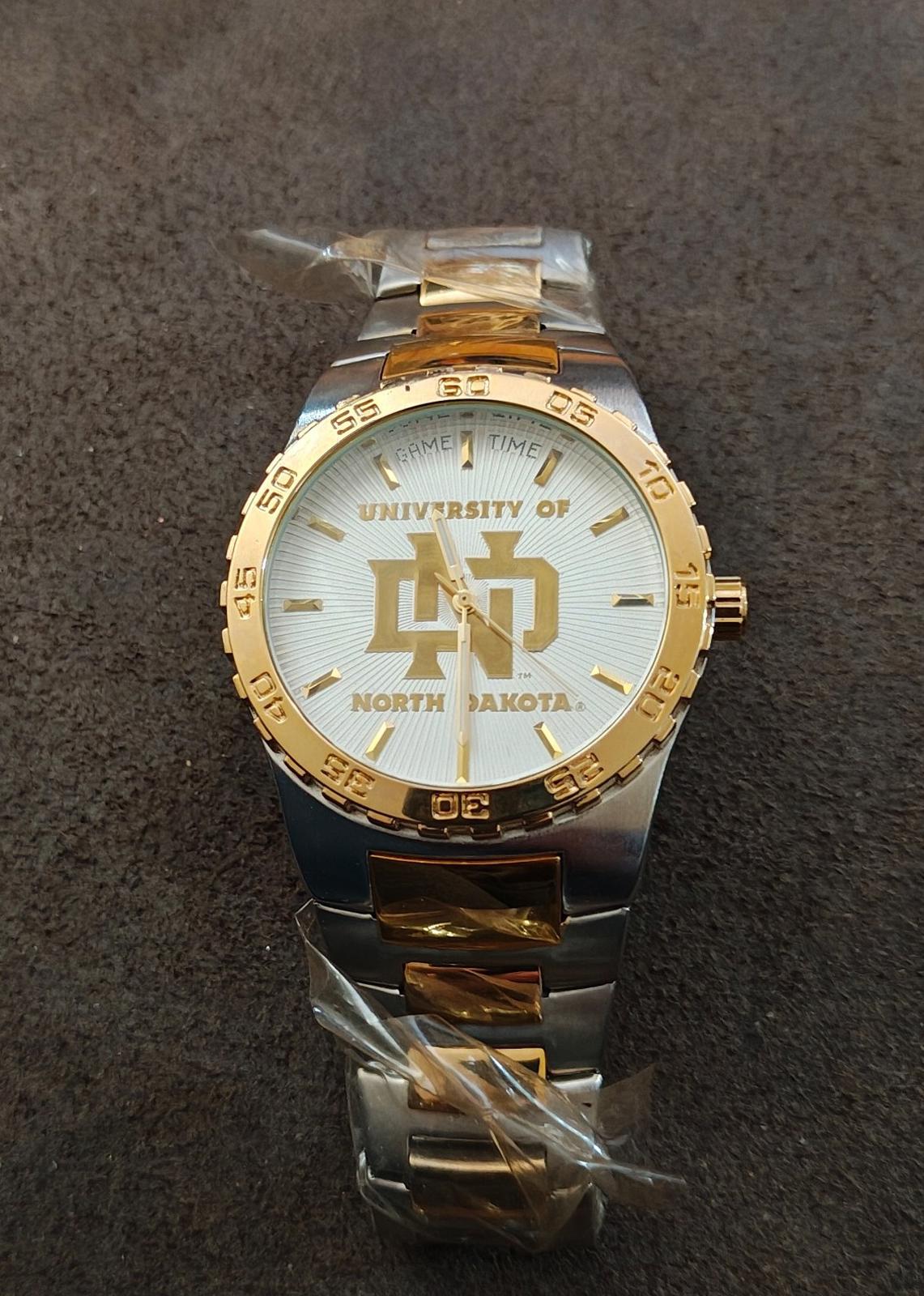 Beautiful Game Time University of North Dakota Fighting Sioux Hockey Watch New