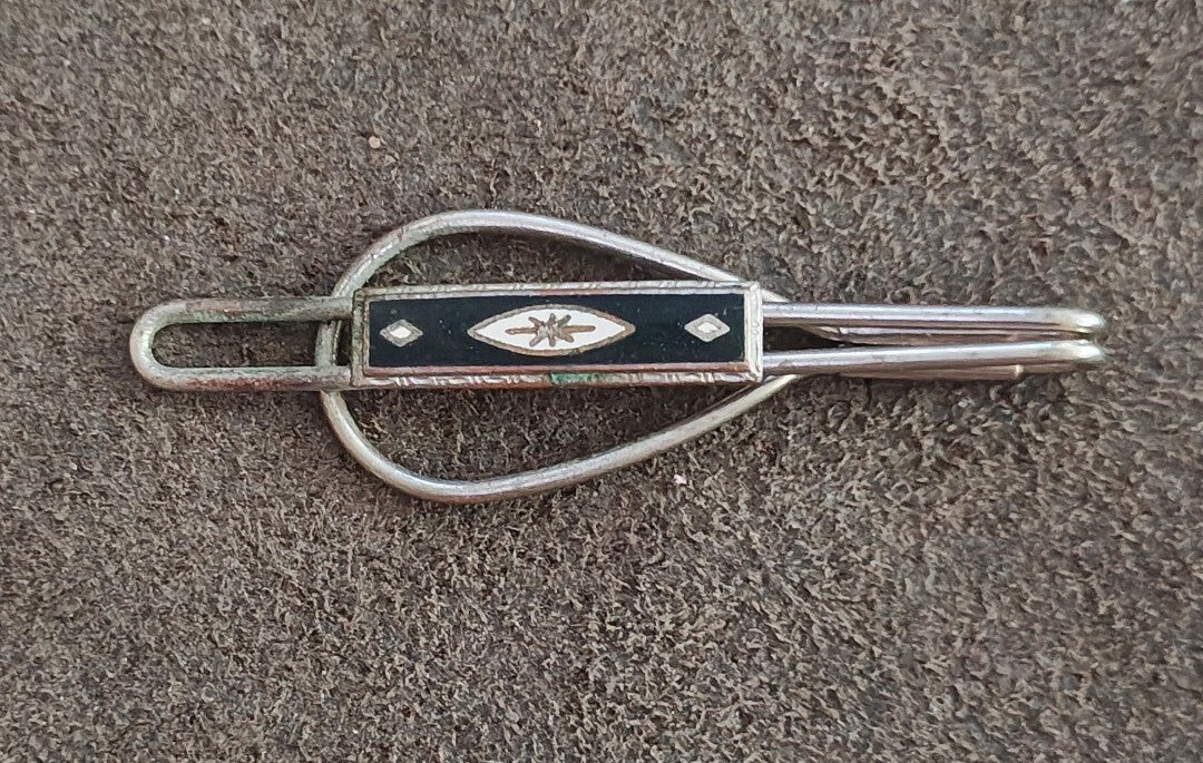 1930s/40s Art Deco Loop Style Silver Tone Black and White Tie Clip