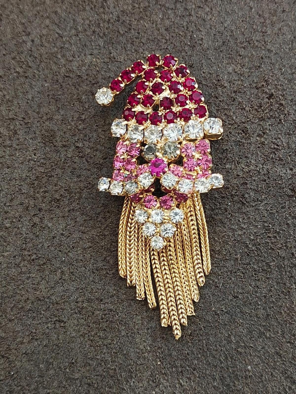 1960s Signed Hobe Gold Tone With Sparkling Austrian Rhinestones Santa Brooch