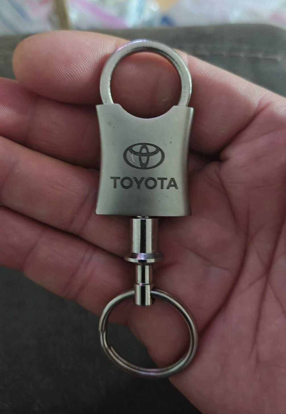 Toyota Auto Gold KCVTOY Valet Keychain