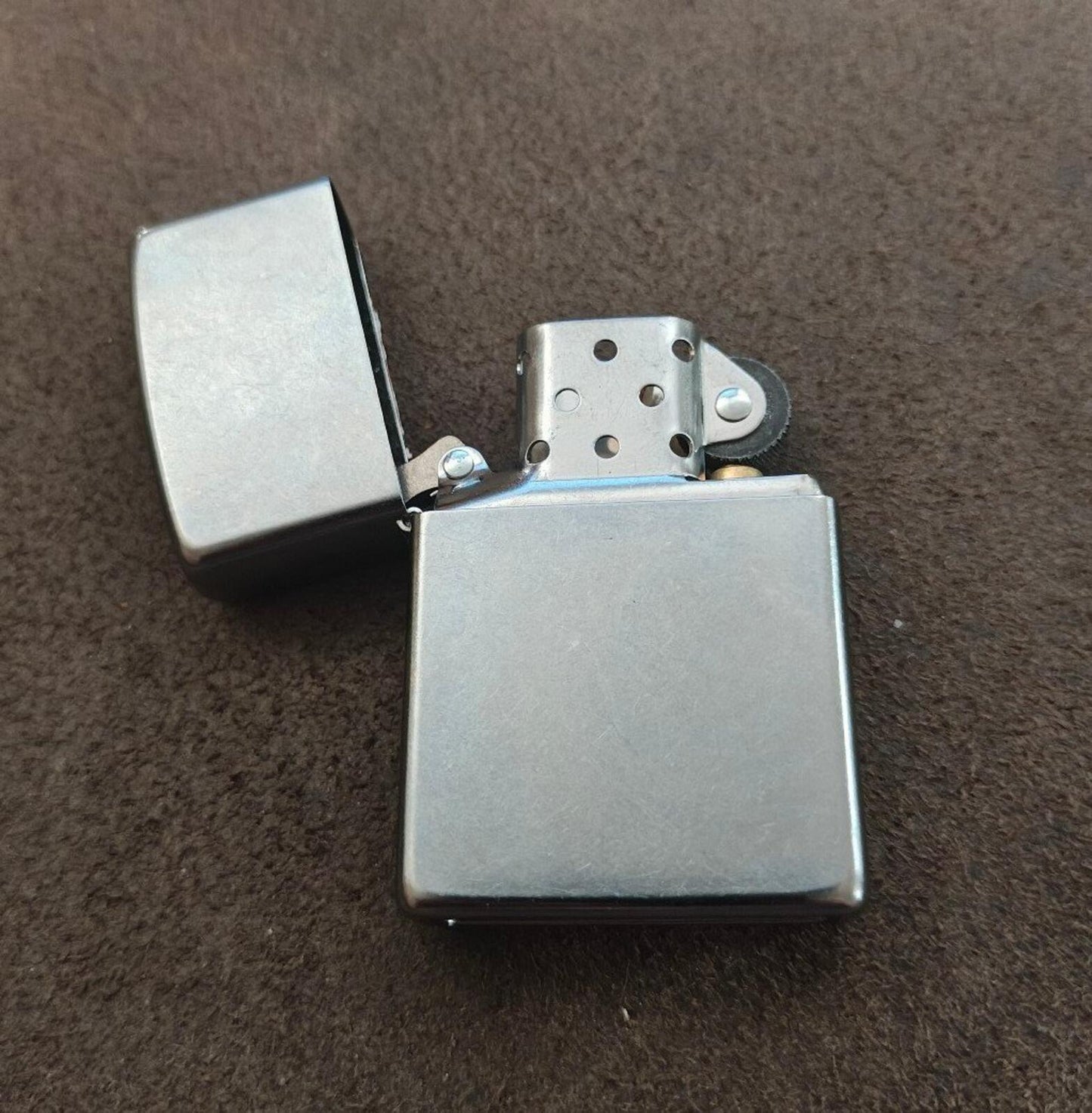 Zippo Street Chrome Windproof Lighter