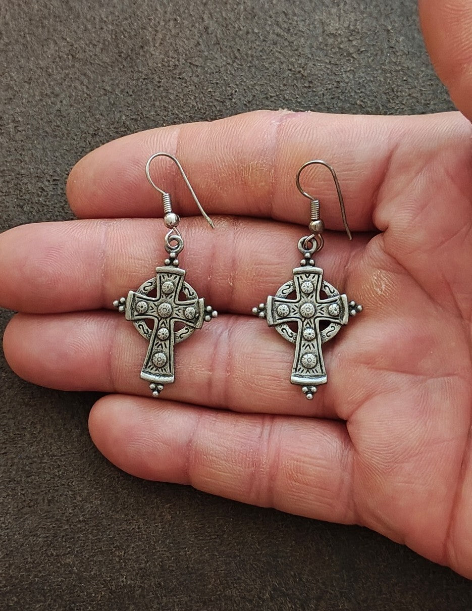 1970s/80s Signed JJ Antiqued Pewter Celtic Cross Dangle Earrings.
