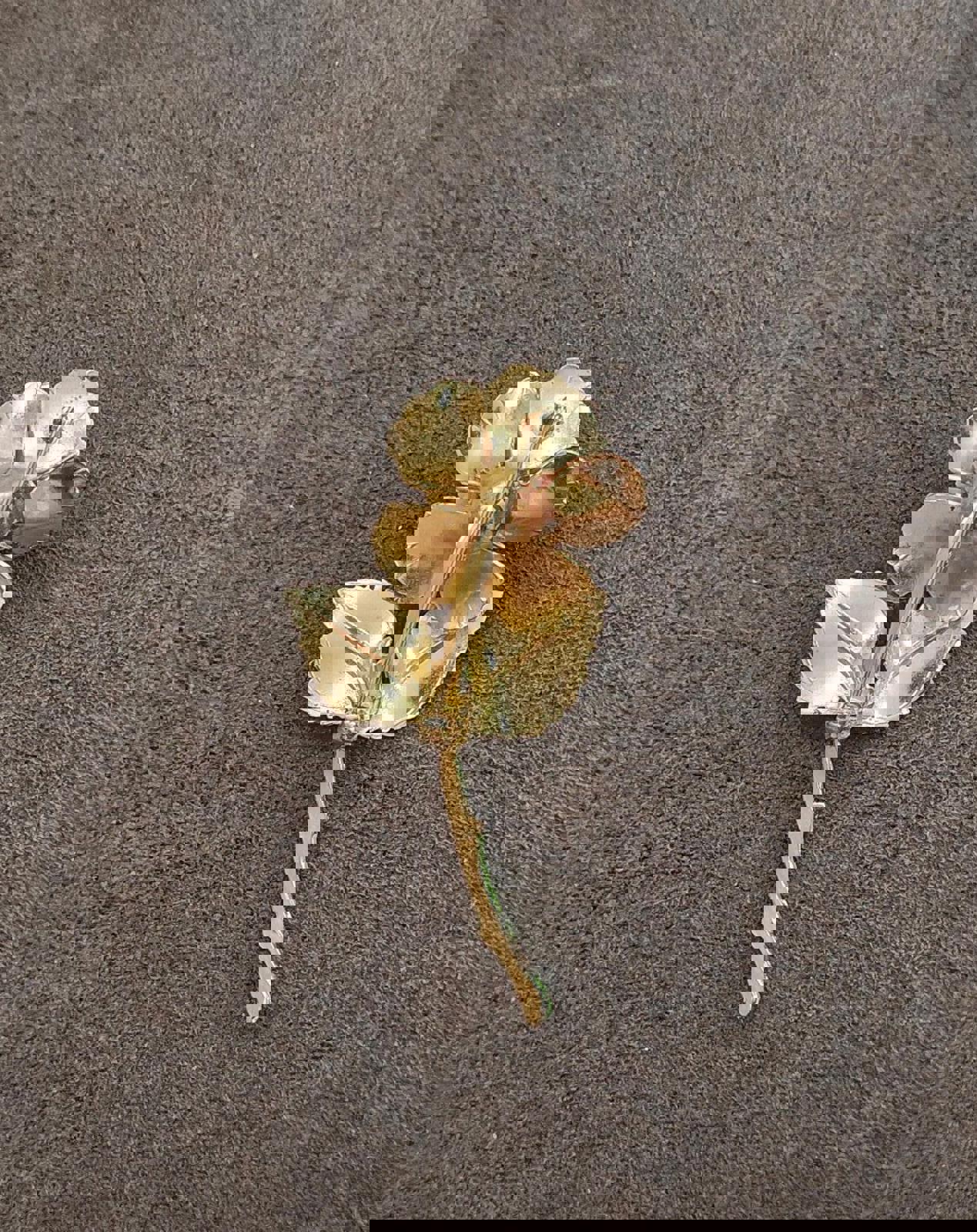 1980's Green and Orange Enamel Gold Trimmed Leaves Enamel Pin