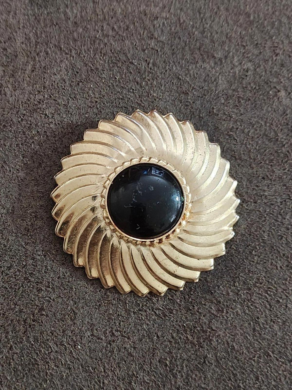 1980's Round Swirl & Black Lucite Resin Cabochon Scarf Clip