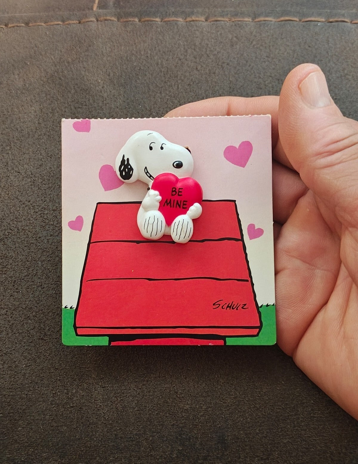 1980s Hallmark Peanuts Snoopy "Be Mine" Heart Valentine Brooch Pin