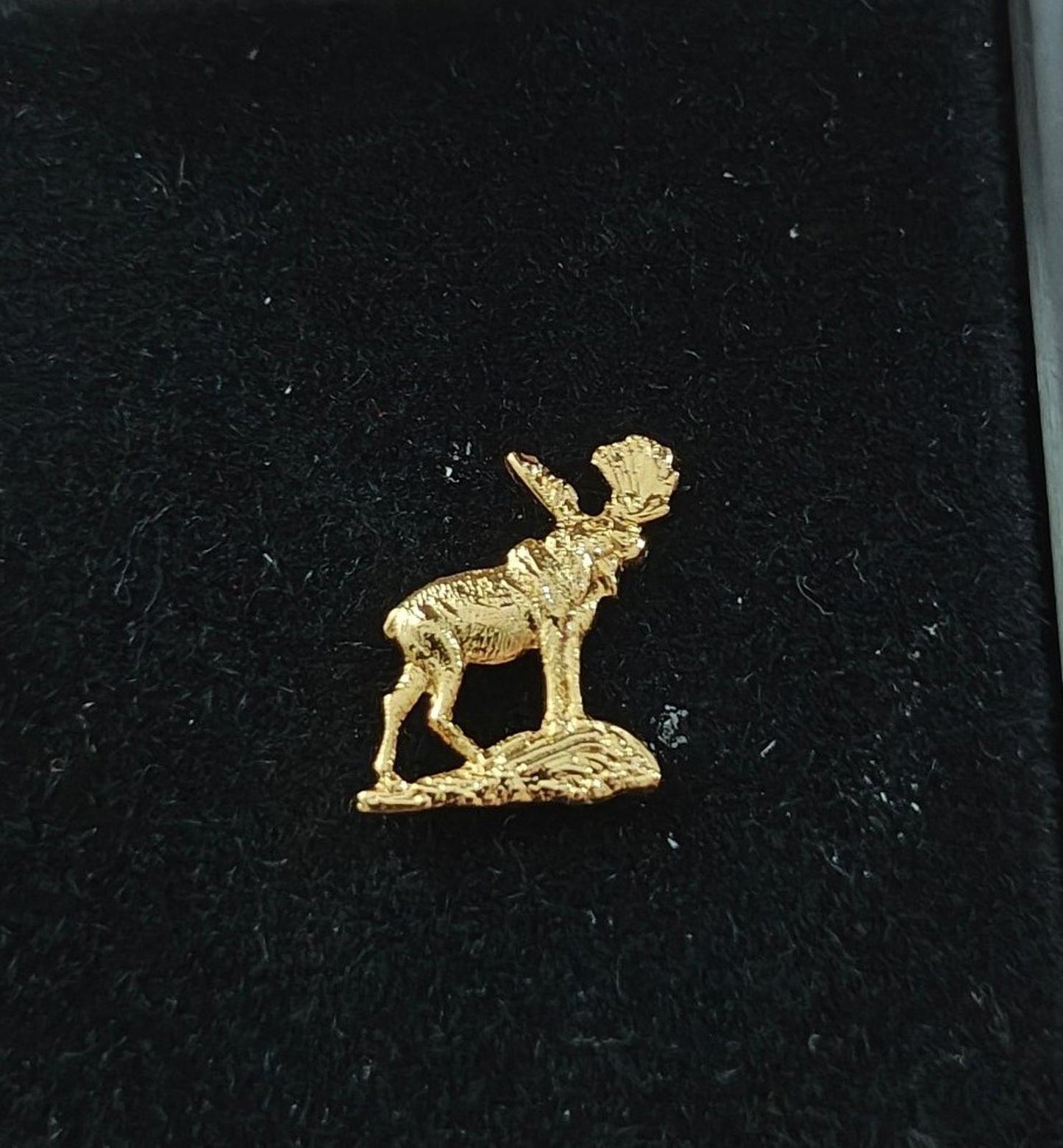 1960s Gold Tone Textured Moose Tie Tack/Lapel Pin