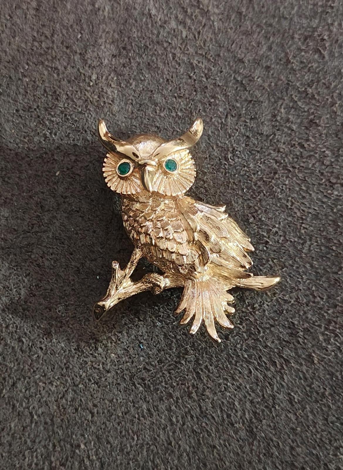 1980s Monet Gold Tone Owl With Emerald Green Rhinestone Eyes Brooch