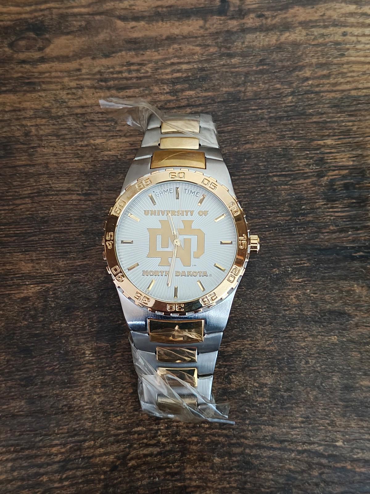 Beautiful Game Time University of North Dakota Fighting Sioux Hockey Watch New
