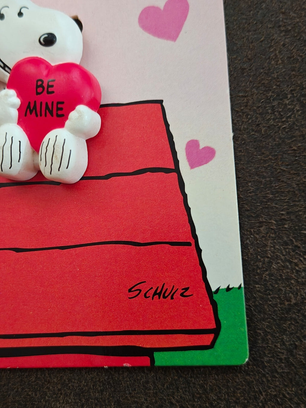 1980s Hallmark Peanuts Snoopy "Be Mine" Heart Valentine Brooch Pin