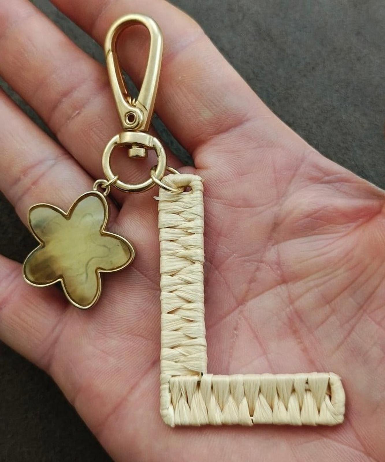 Anthropologie Monogram Letter H With Mother Of Pearl Flower Wicker Keychain