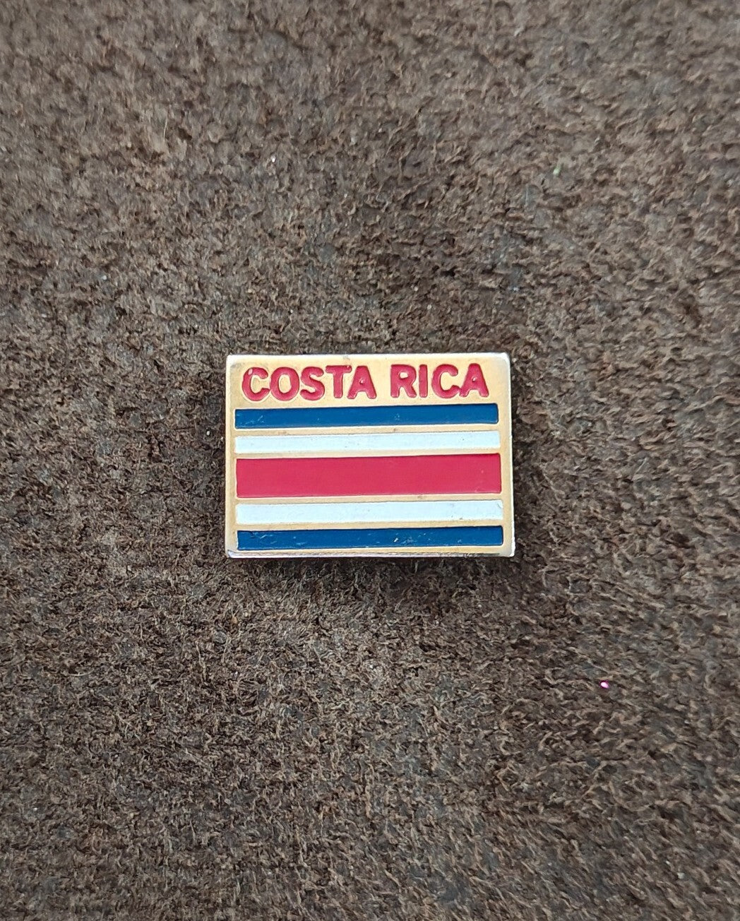 1980s Costa Rica Flag Gold Tone Enamel Travel Souvenir Pin