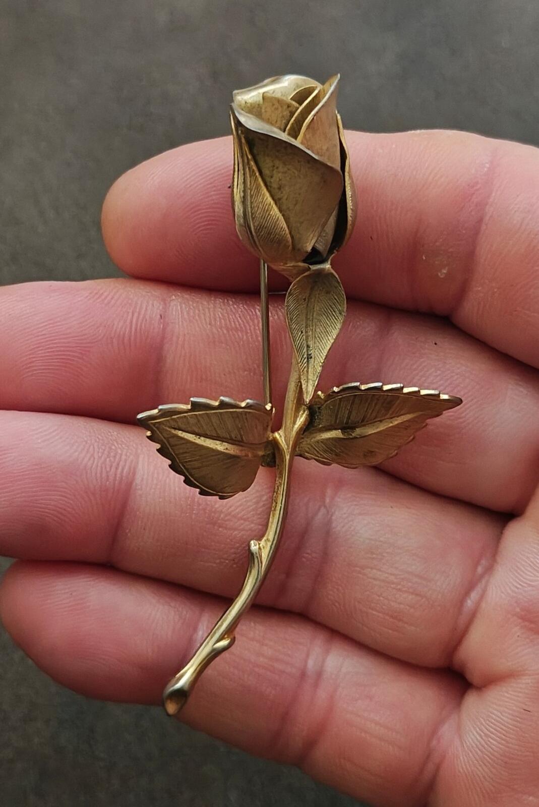 1960s Signed Giovanni Gold Tone Rose Brooch