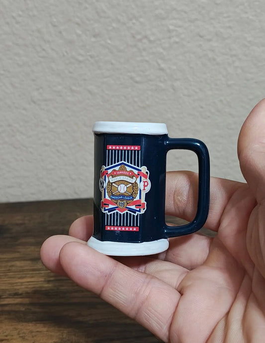 New York Yankees 1927 World Series Champions Decorative Miniature Mug