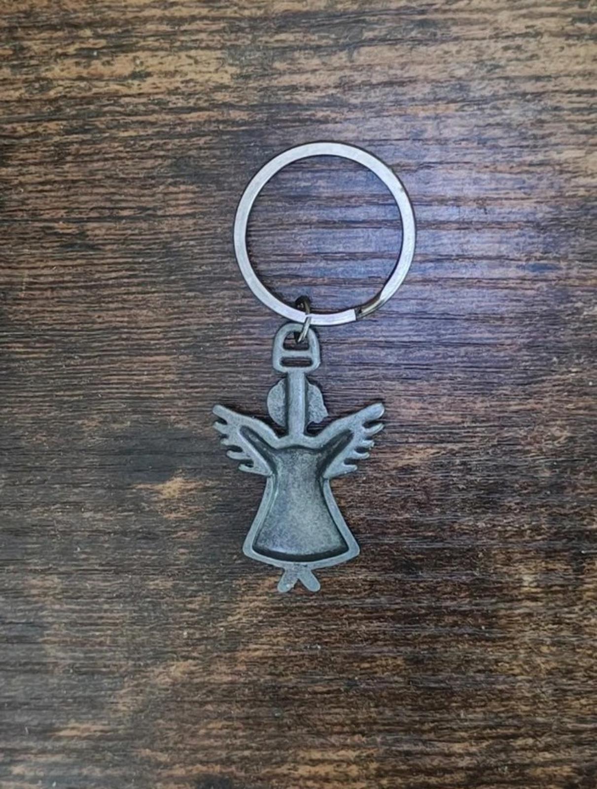 1990's Pewter Angel Keychain