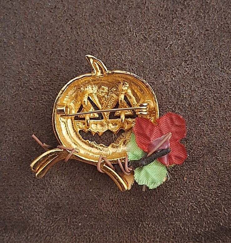 90s Avon Gold Tone Fall Jack-o-lantern Pumpkin Face Pin Brooch