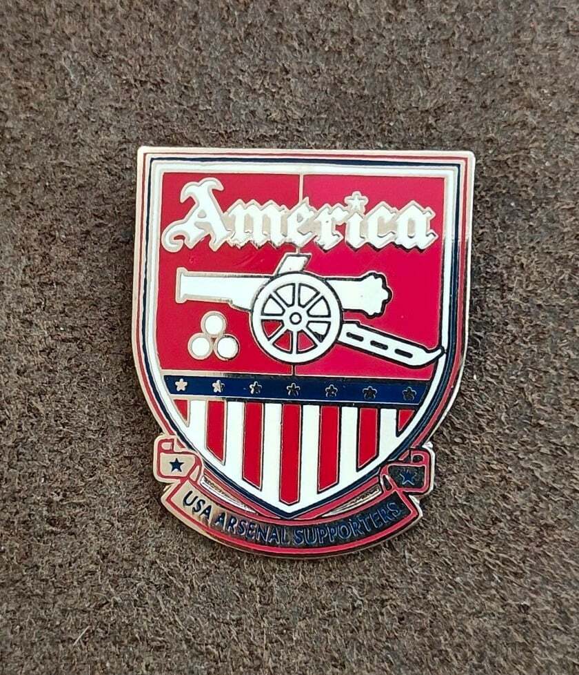 America USA Arsenal Supporters Silver Tone Enamel Pin.