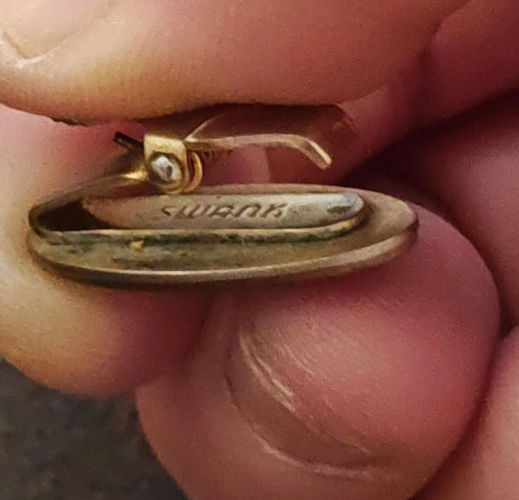 1950s Swank Monogram Initial Fancy D Gold Tone Etched Oval Tie Clip