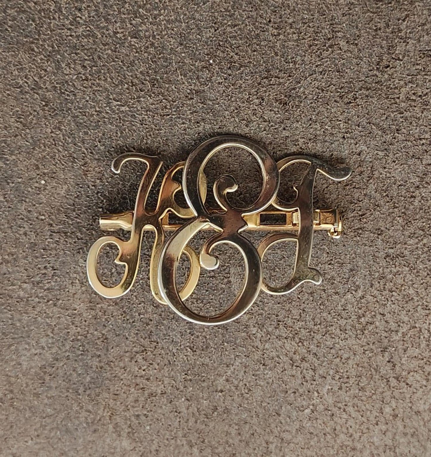 1950s Vintage Monogram Initial KEG Gold Tone Brooch Pin.