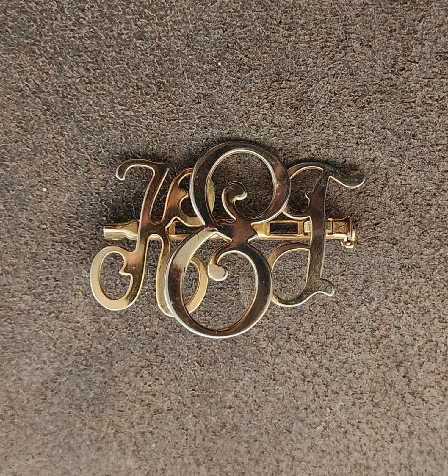 1950s Vintage Monogram Initial KEG Gold Tone Brooch Pin.