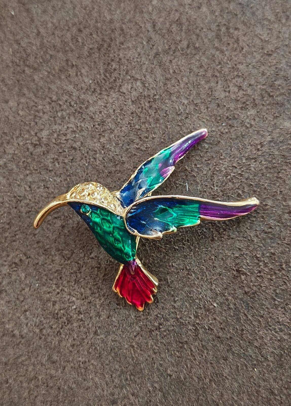 1980s Hummingbird Gold Tone Enamel Pin Brooch
