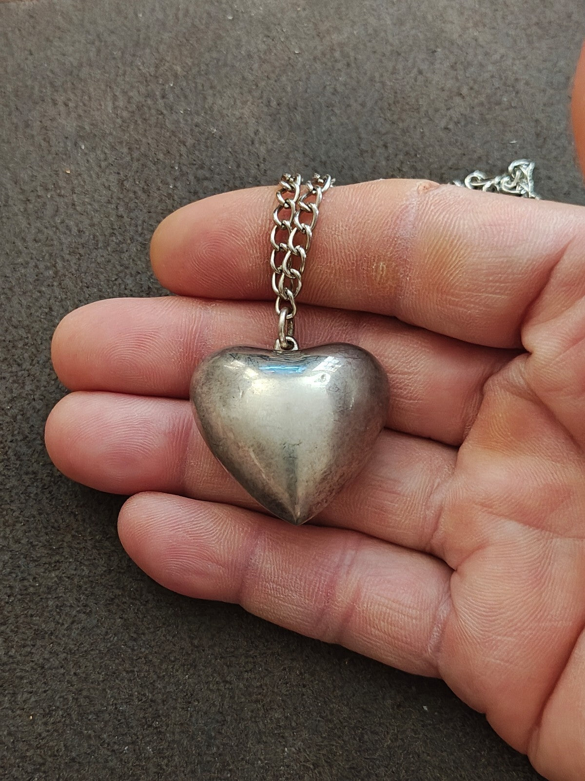 Vintage Style Silver Tone Puffy Heart Pendant Necklace