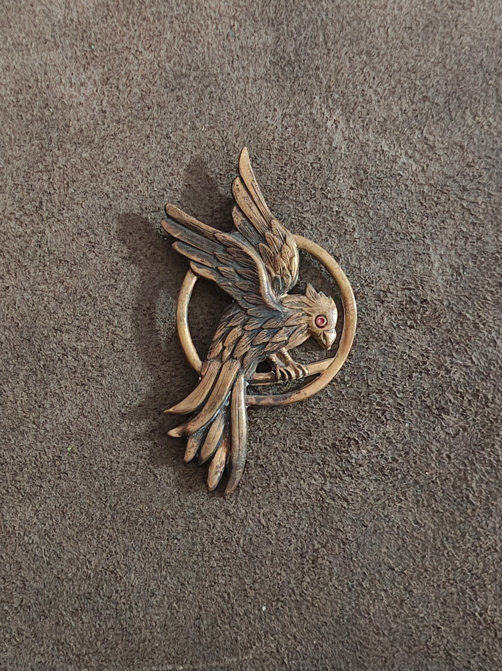 Hunger Games Mockingjay Bronze Tone Pin~ FROM THE HUNGER GAMES SERIES