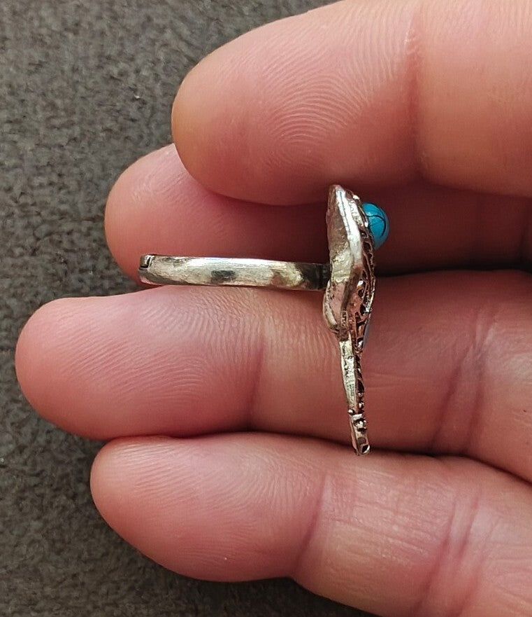 Bohemian Style Silver Tone With Faux Turquoise Stones Elephant Statement Ring