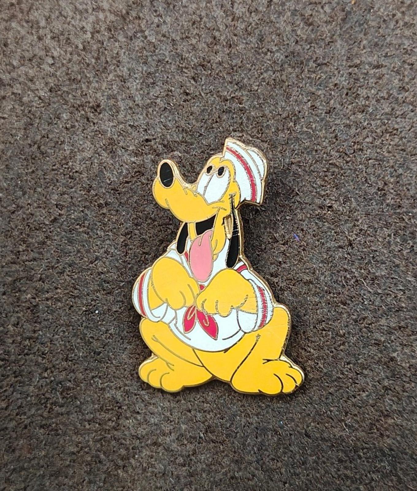 2001 Disney Cruise Line Pluto Gold Tone Enamel Pin
