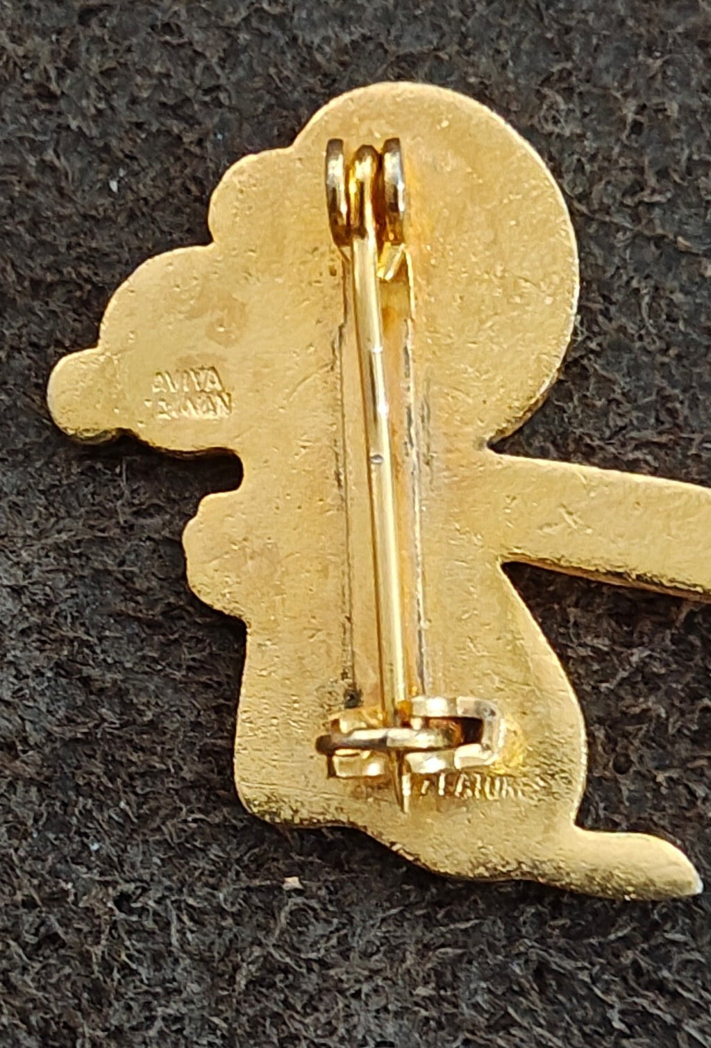 1970s Peanuts Snoopy "WWI Flying Ace" Gold Tone Enamel Pin.