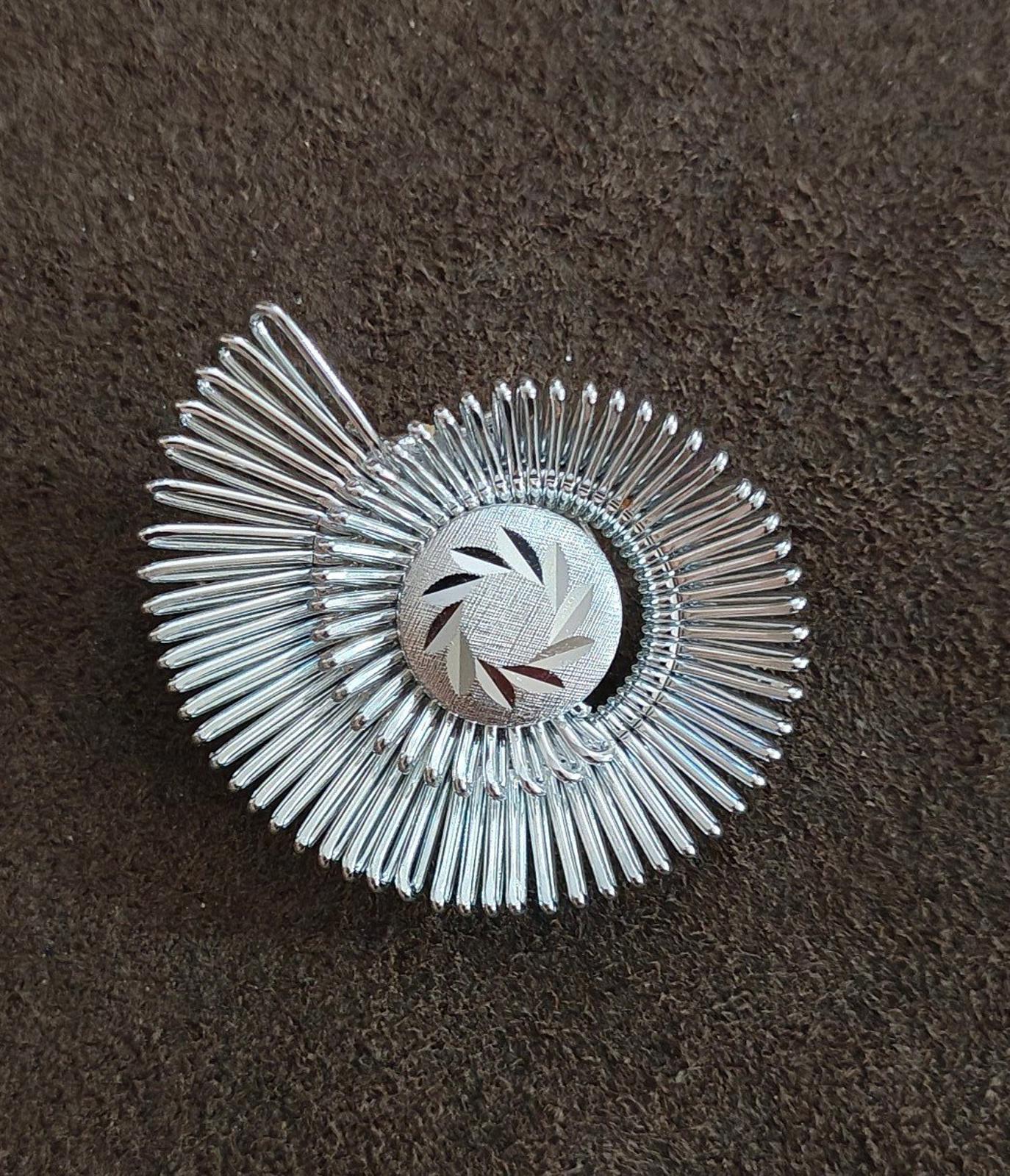 1960's Silver Tone Spiral Scarf Clip
