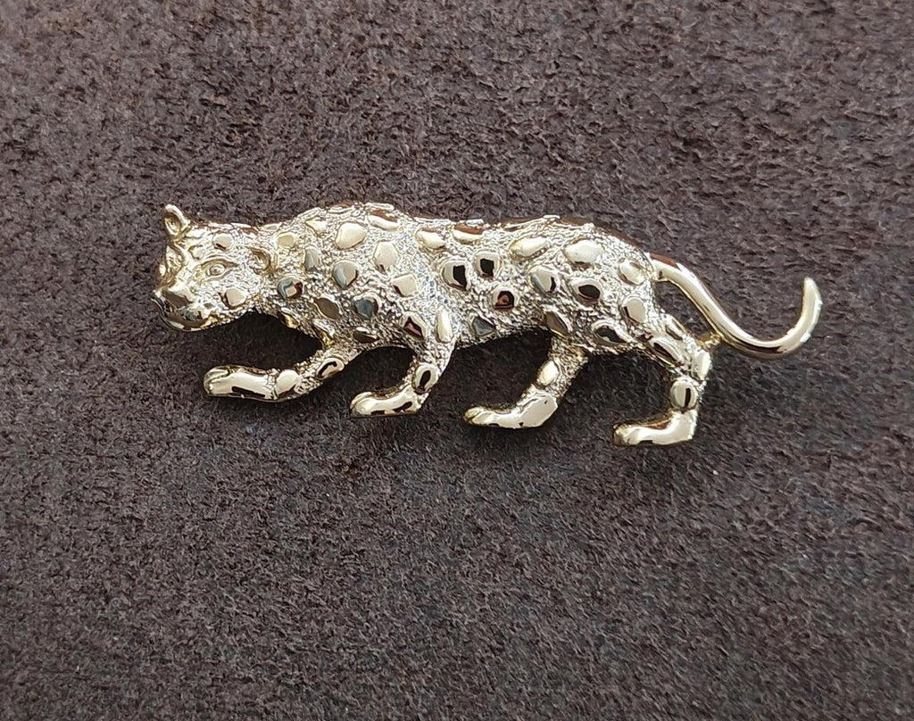 1980s Vintage Gerry's Silver Tone Textured Leopard Brooch Pin