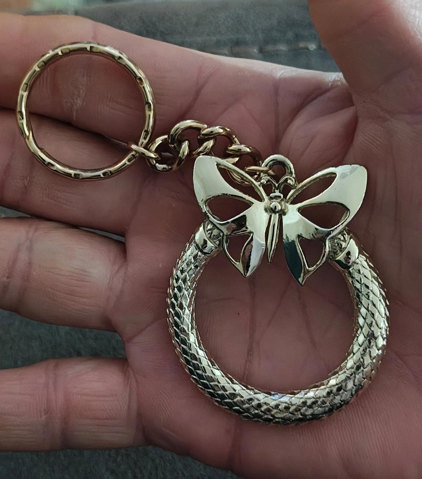 Pretty Gold Tone Butterfly Keychain