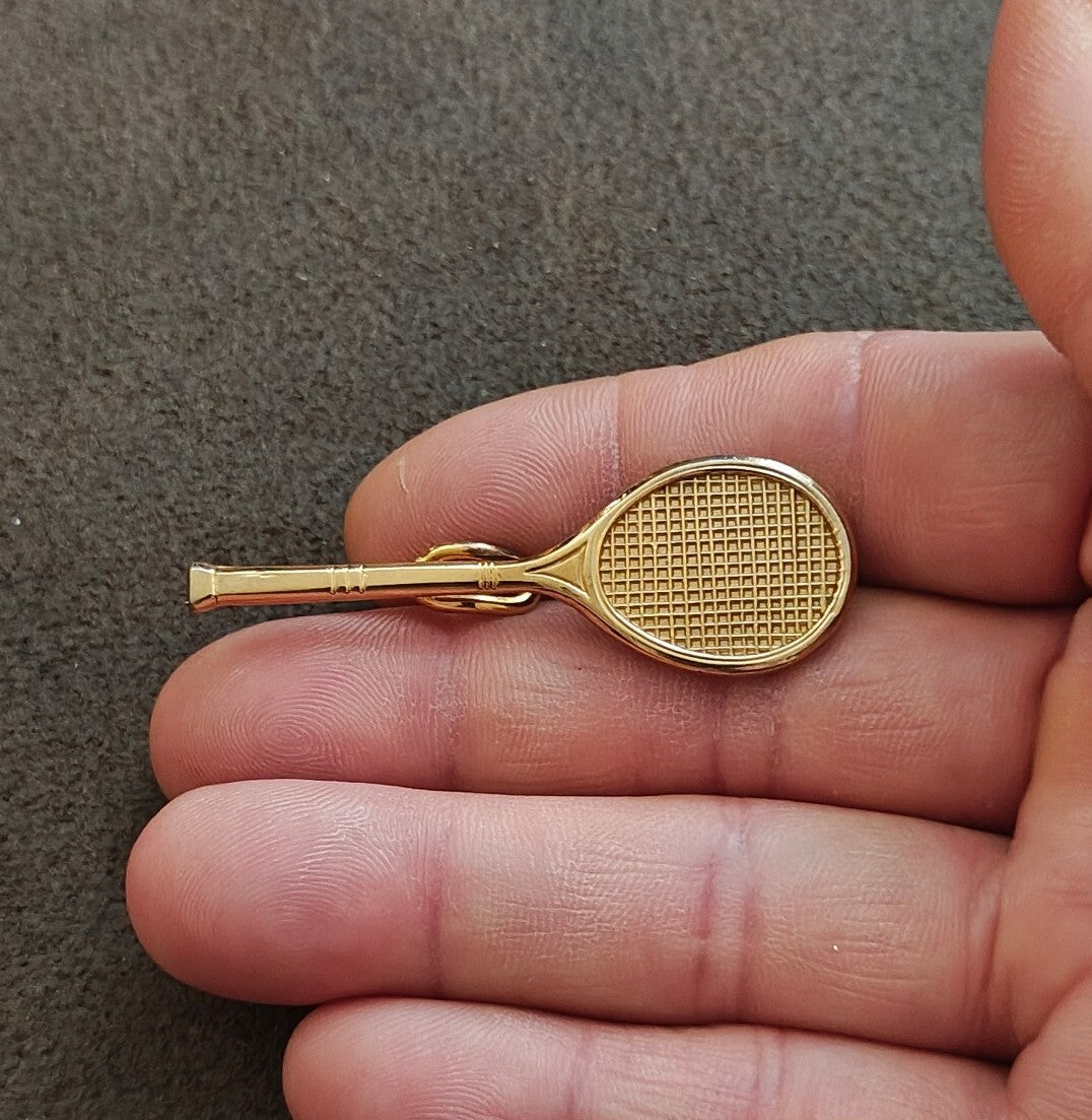 1960s Gold Tone Tennis Racket Wire Loop Tie Bar Clip