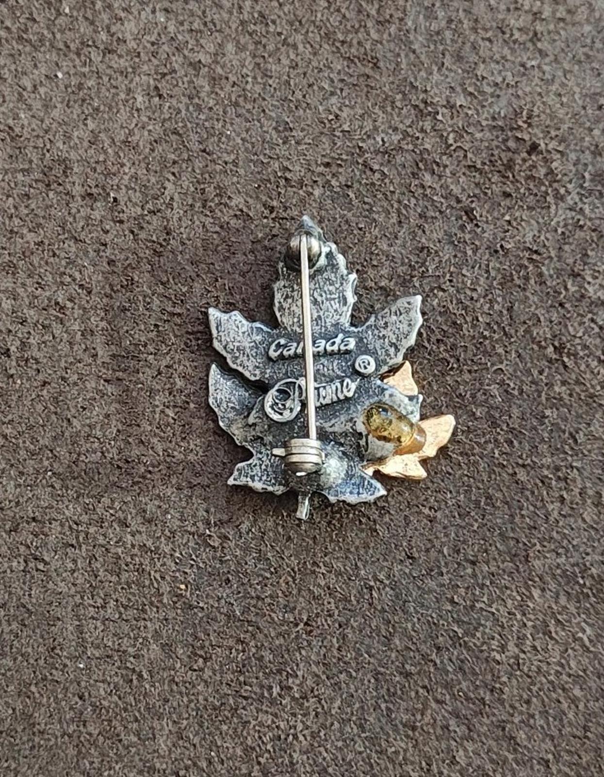 1950s/60s Signed Plume Canada Pewter and Gold Tone Maple Leaf Brooch Pin