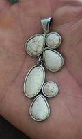 1990s Vintage Natural Howlite Gemstones Silver Tone Dangle Pendant