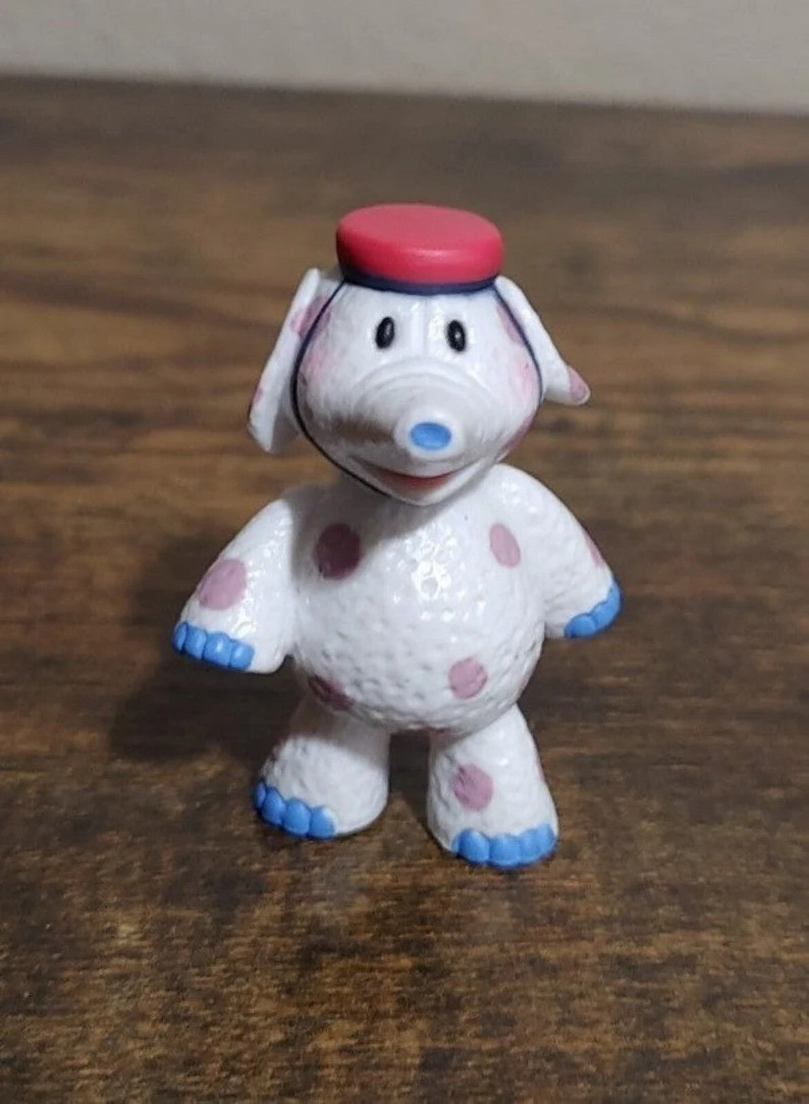 2002 Misfit Toy Bellhop Elephant PVC Figure.