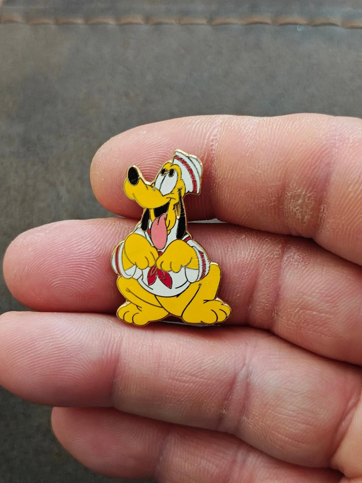 2001 Disney Cruise Line Pluto Gold Tone Enamel Pin