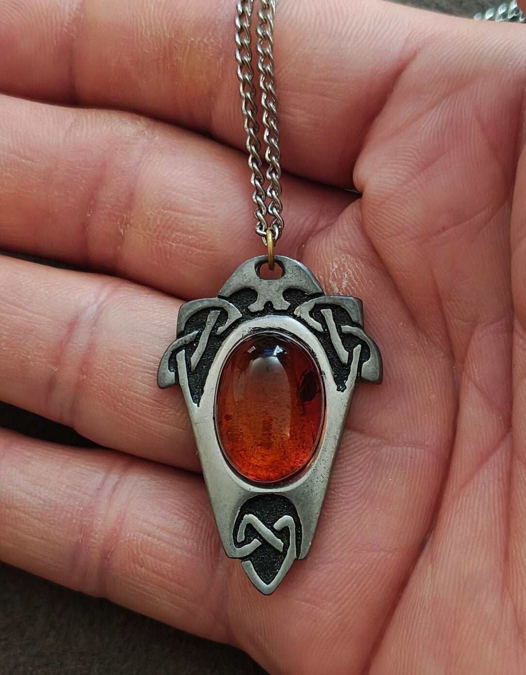 90s St Justin Cornwall Pewter Celtic Shield Pendant Necklace, Baltic Amber Stone - Trinketmania-LV