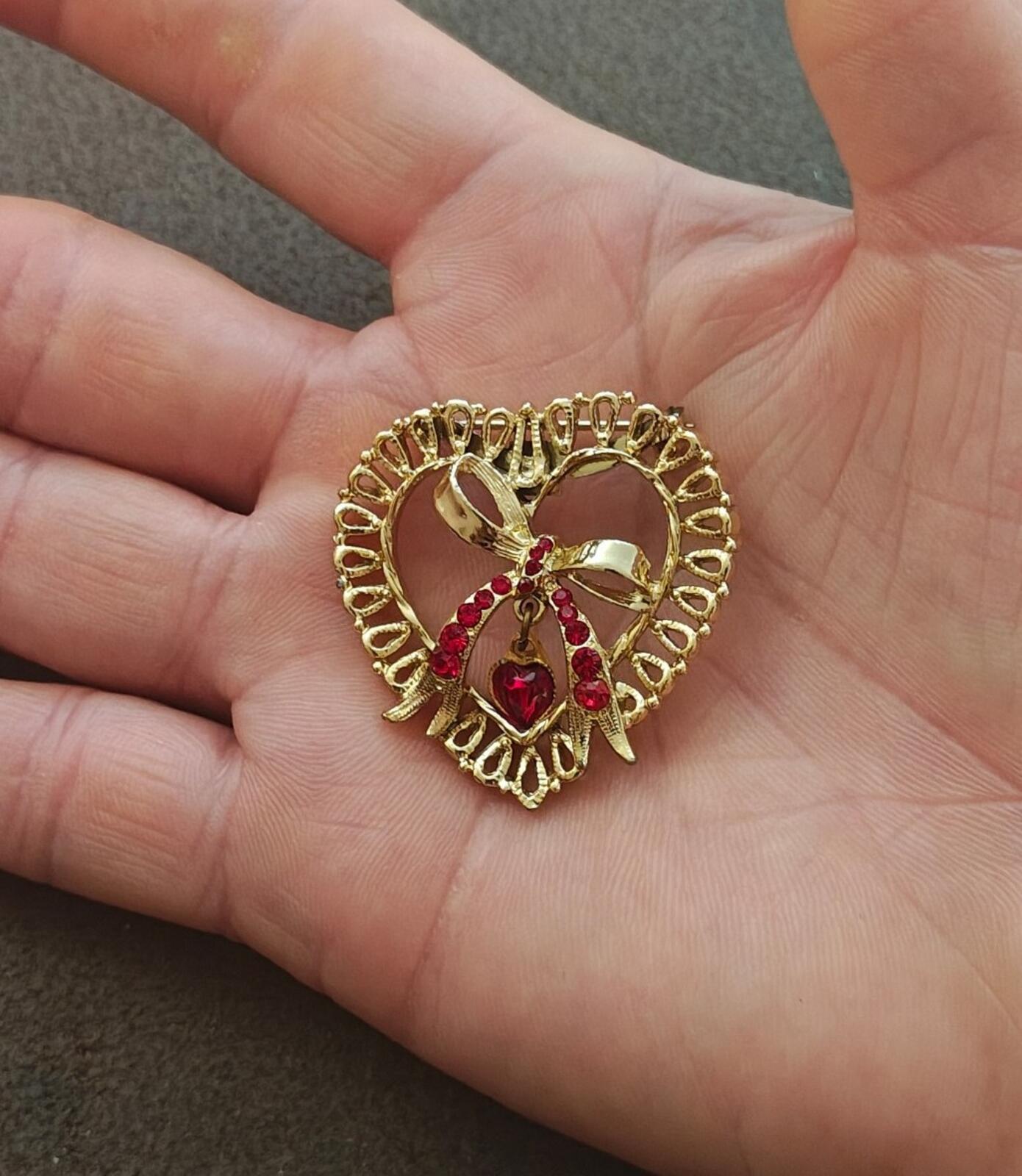 1980s  Gold Tone With Red Rhinestone Accents & a Dangling Center Heart Brooch
