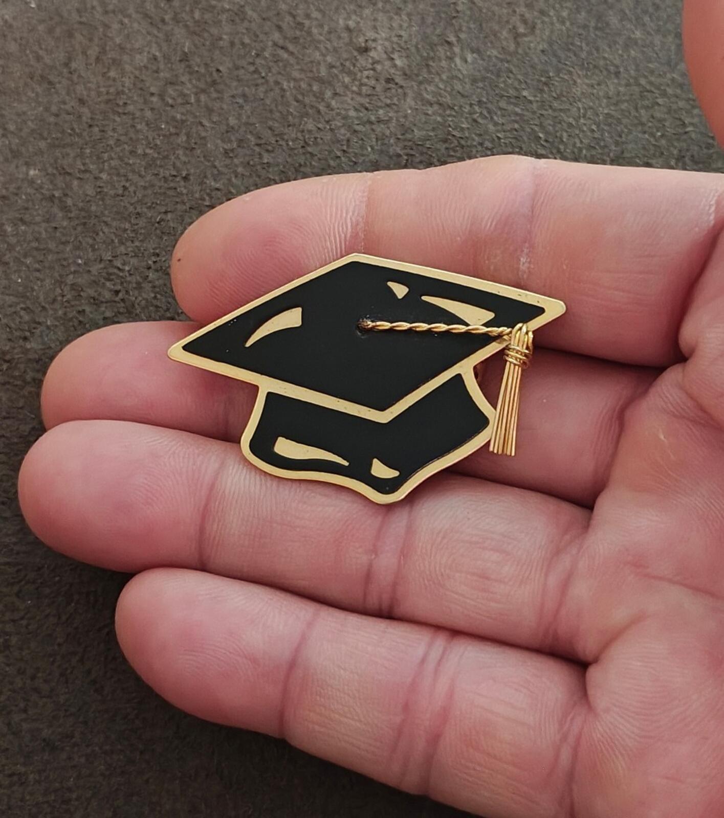 1980s/90s Gold Tone With  Black Enamel Hallmark Graduation Cap Brooch