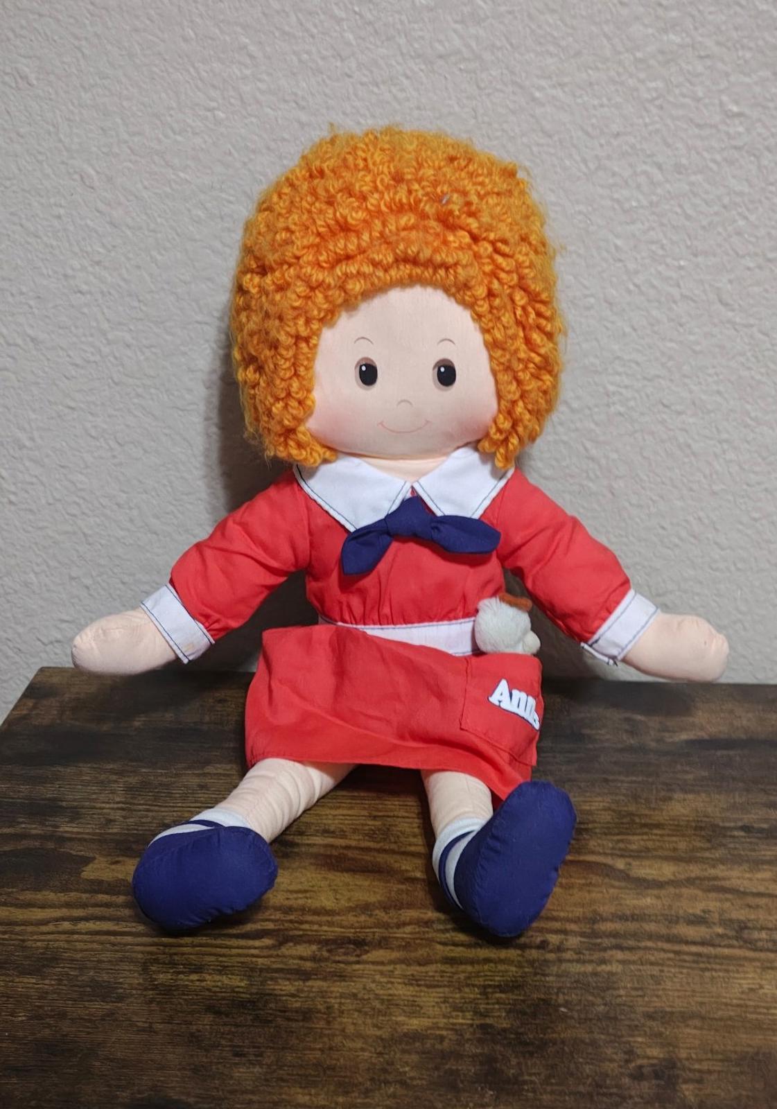 1982 Vintage Little Orphan Annie Rag Doll With Dog Sandy