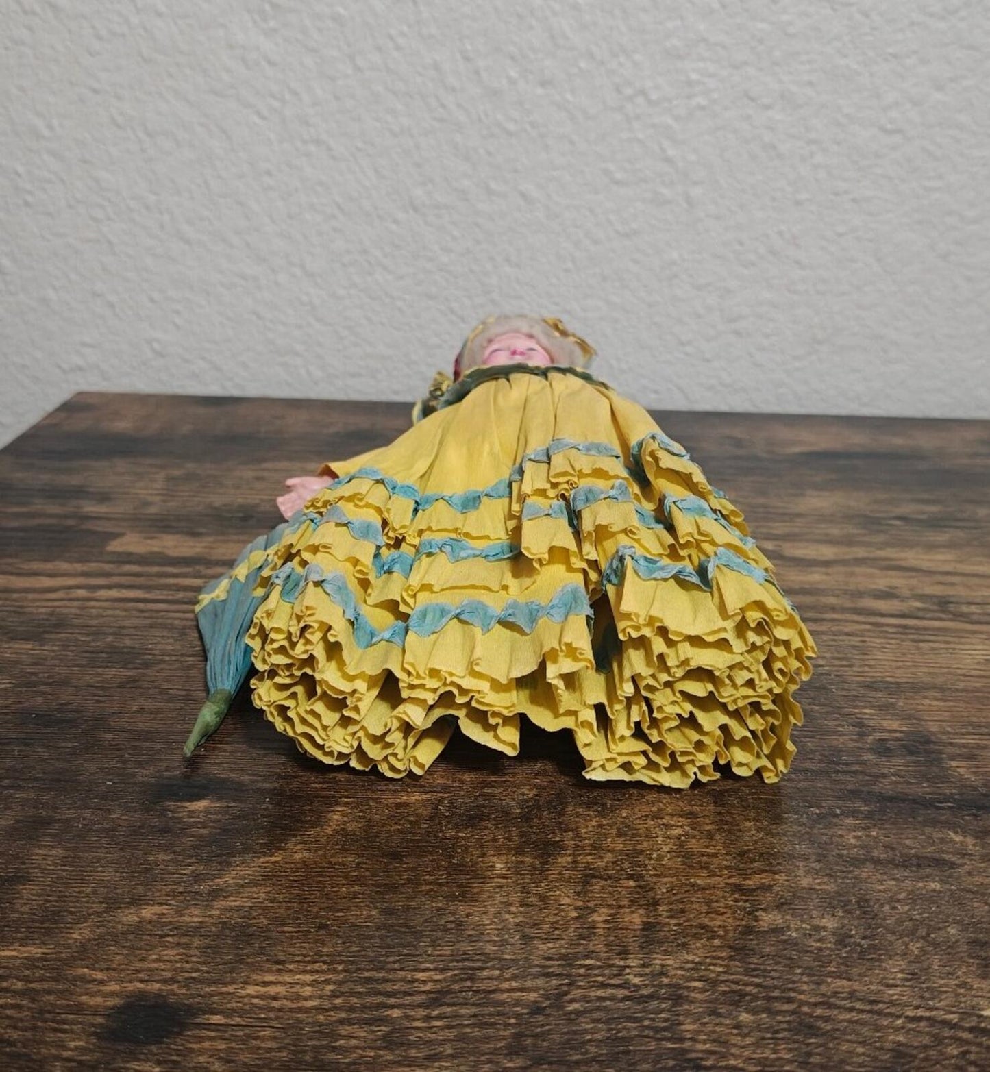 1930s/40s Rare Handcrafted Crepe Paper Doll With Plastic/Celluloid Face & Body