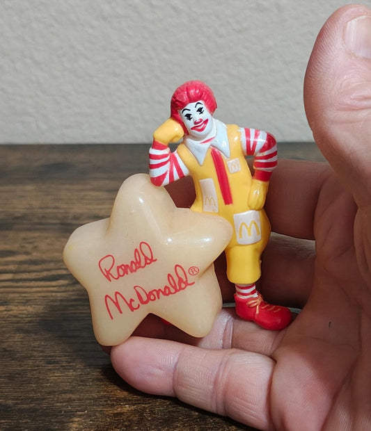 1988 Ronald McDonald "Bedtime" Happy Meal Glow In The Dark Figurine