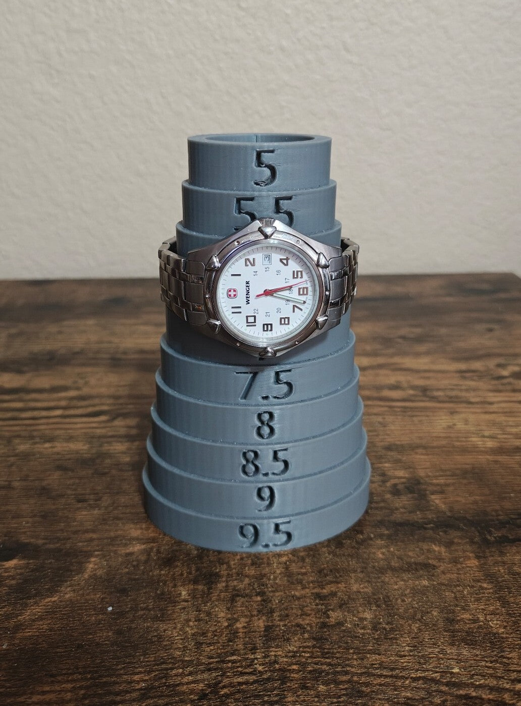 1990s Wenger Swiss Military 7311X Mens Watch