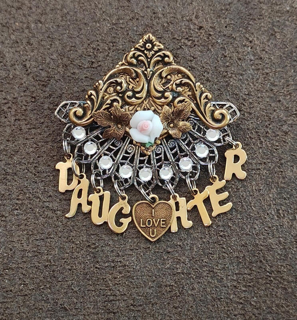 1980s Handcrafted "Daughter" Family Sentiment Gold Tone Dangle Brooch.