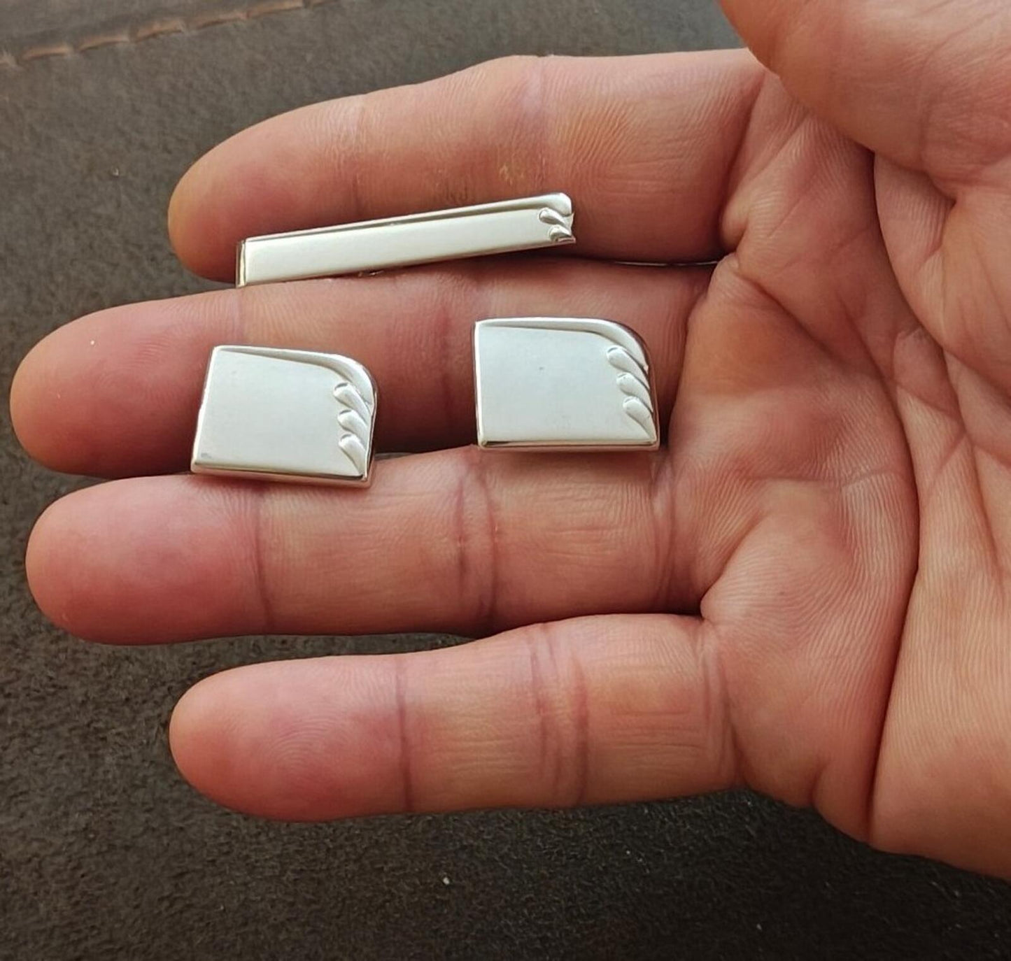 1960s Silver Tone Art Deco Style Tie Bar/Tie Clip & Cufflinks Set