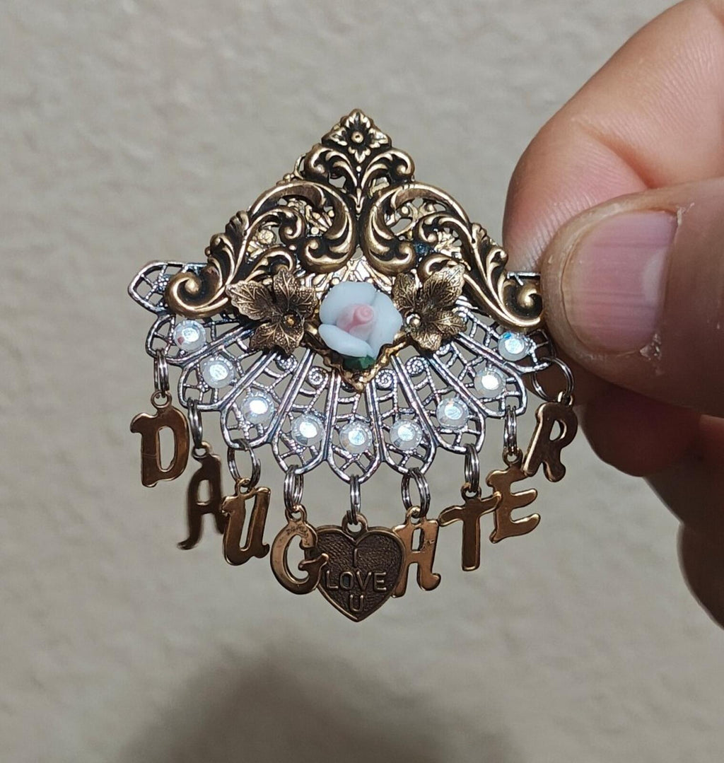 1980s Handcrafted "Daughter" Family Sentiment Gold Tone Dangle Brooch.
