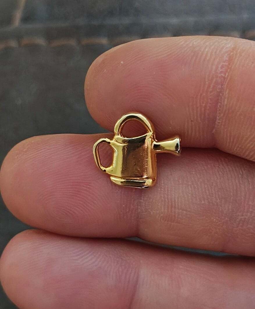 Plant Watering Can/Pitcher Pin