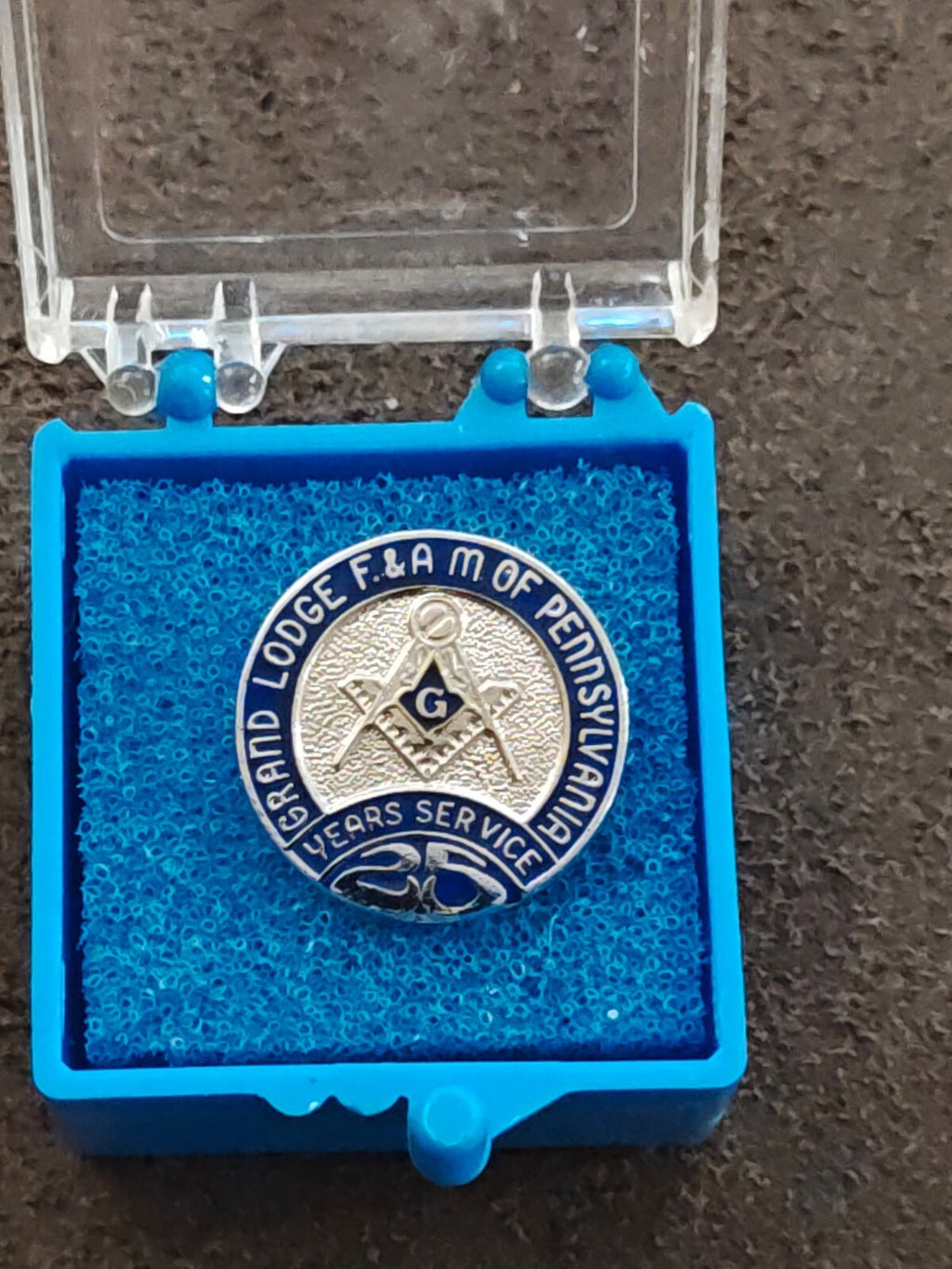 Masonic Grand Lodge (F&A.M) of Pennsylvania 25 Year Service Silver Tone Pin